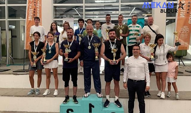 Raket Sporları Turnuvası’nda kazananlar belli oldu