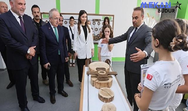 Sanayi ve Teknoloji Bakanı Kacır, Canik Özdemir Bayraktar Keşif Kampüsü’nde