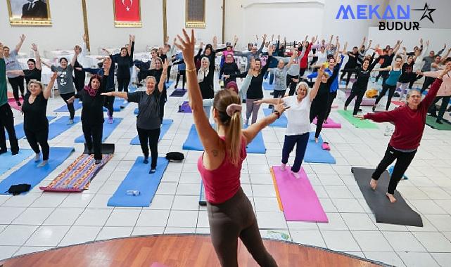 Buca’da pilates, zumba, yoga derslerine kadınlardan büyük ilgi