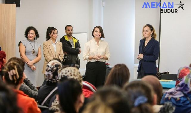 Karabağlar Çalıkuşu Semt Merkezi’nde çocuklar ve aileleri için bilinçlendirme etkinlikleri düzenlendi