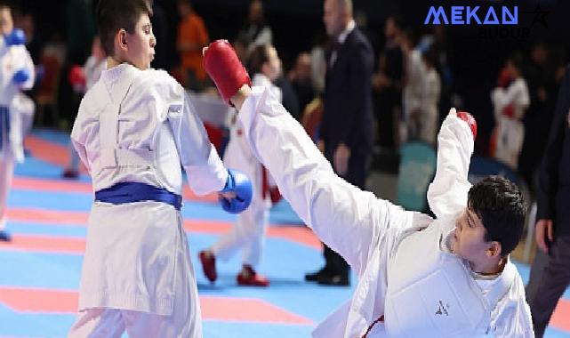 Kocaeli’de karate resitali yaşandı