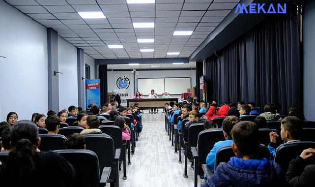 Konya Büyükşehir Çocuk Meclisi, İlçe Ziyaretleriyle Öğrencilere Ulaşıyor