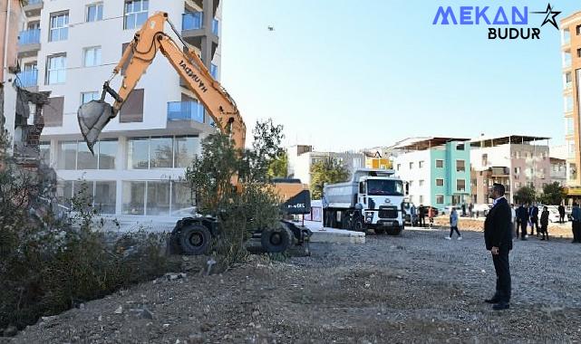 Metruk Binaların Yıkımı ile Çiğli’de Trafik Rahatlıyor