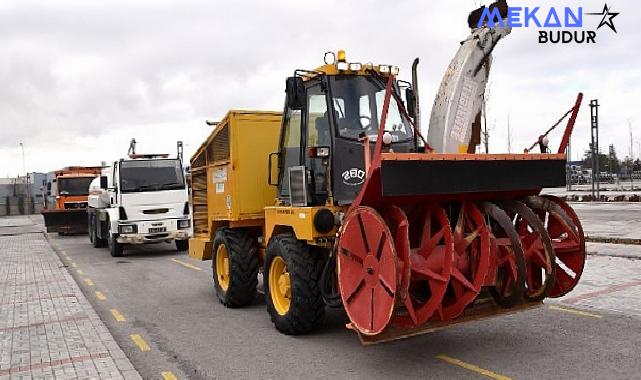 Selçuklu Belediyesi, hafta sonu Konya’yı etkisi altına alması beklenen kış koşulları öncesinde tüm hazırlıklarını tamamladı.