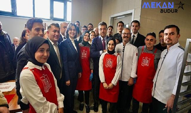 Üsküdar Belediyesi’nin Kent Lokantası İlk Yemeklerini Dağıttı